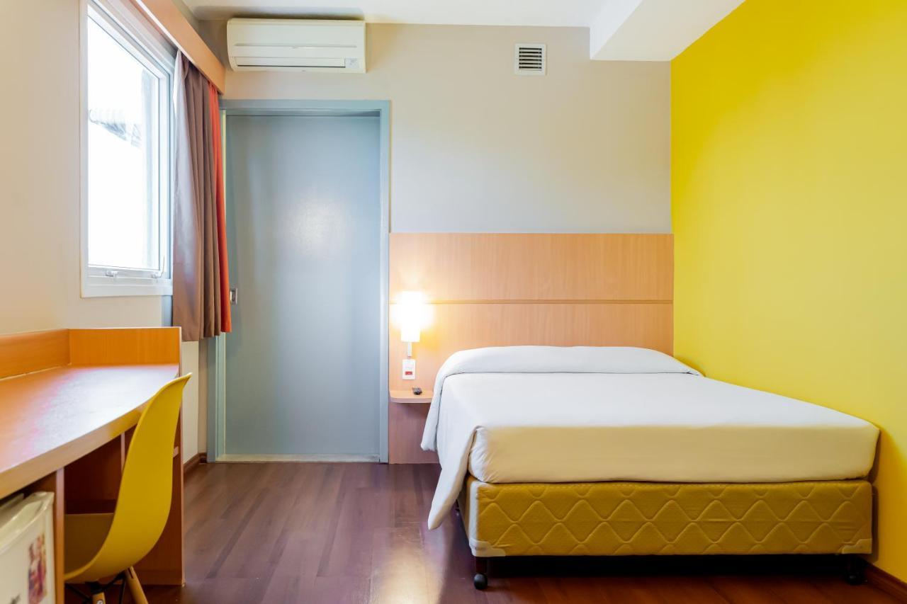 Hus Hotel Dourados Zewnętrze zdjęcie