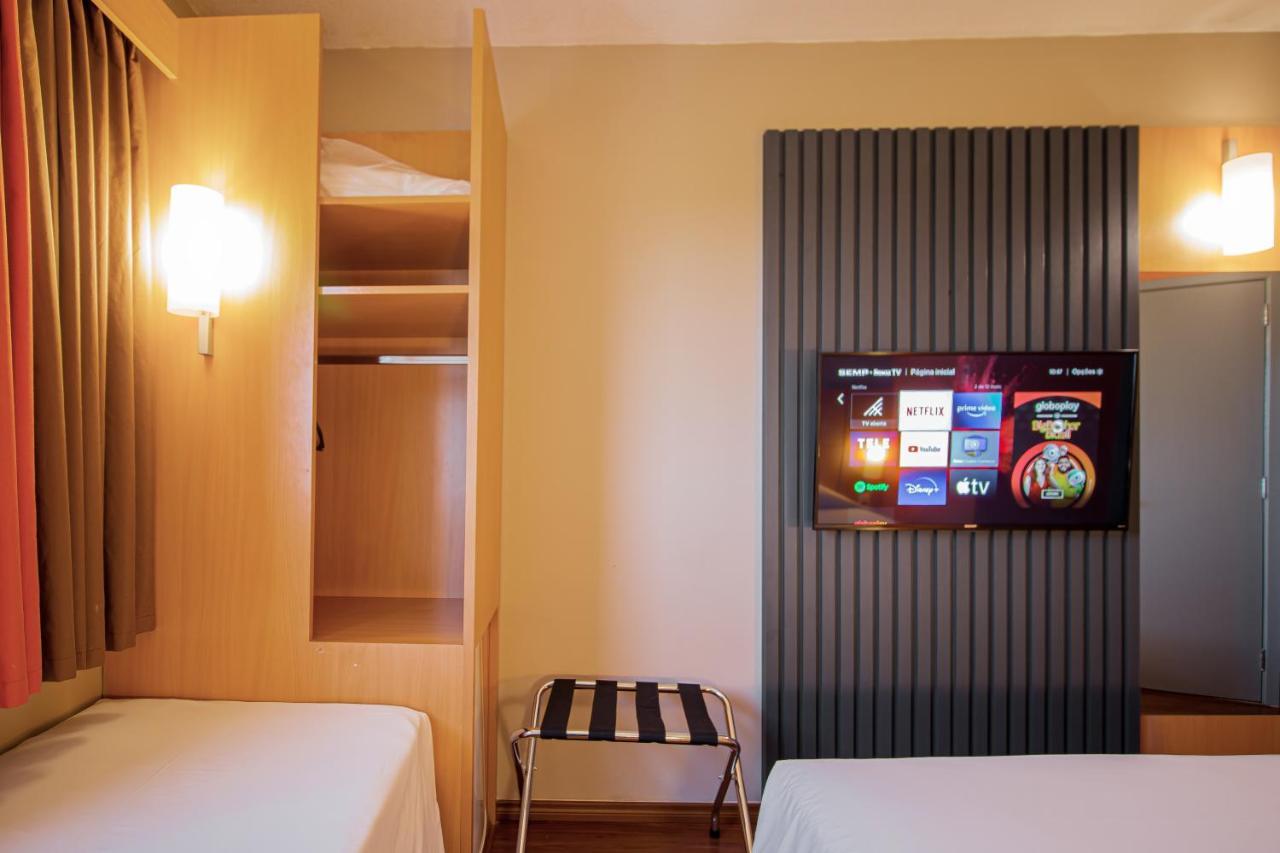 Hus Hotel Dourados Zewnętrze zdjęcie
