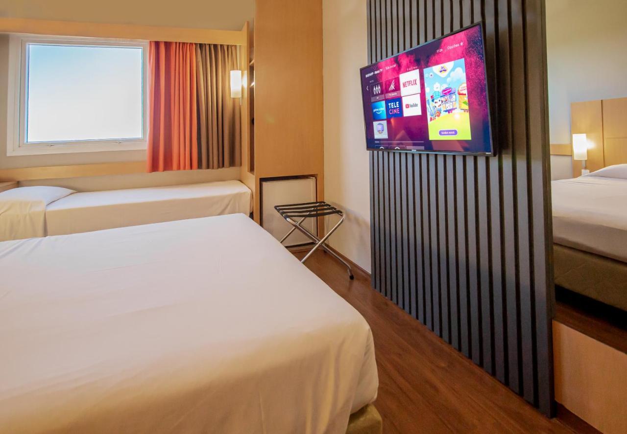 Hus Hotel Dourados Zewnętrze zdjęcie
